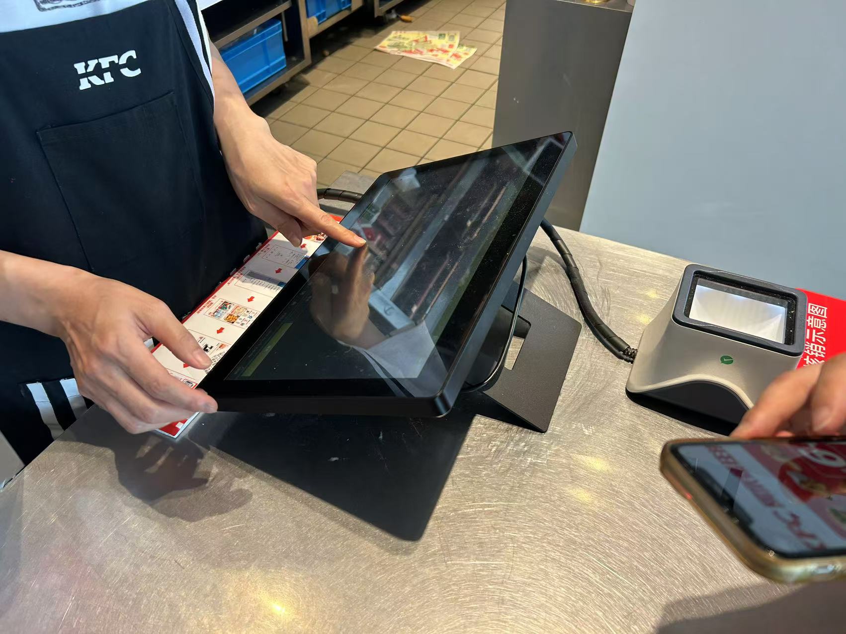 KFC implements KDS to enhance efficiency